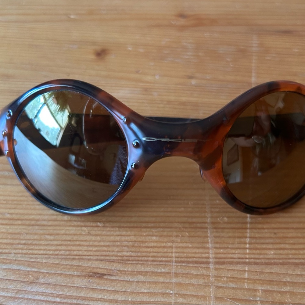 Tortoise Shell unisex Sunglasses
